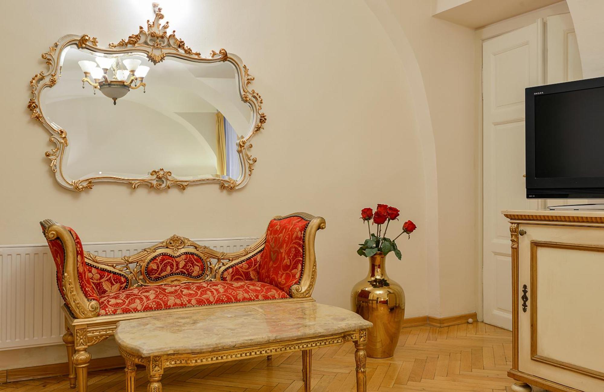 Double Room,1209823528:JPEG